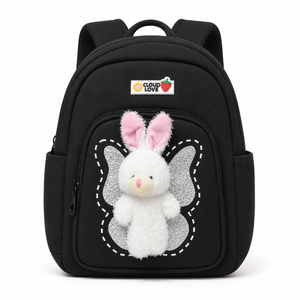 Sac à dos crèche noir avec doudou lapin amovible