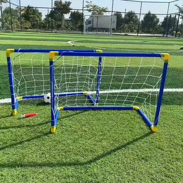 Ensemble de deux buts de football
