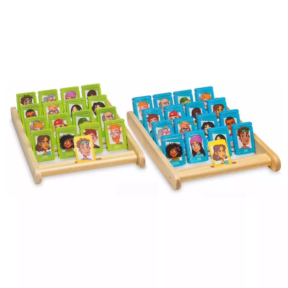 Les deux plateaux en bois vert et bleu avec leurs 16 personnages illustrés