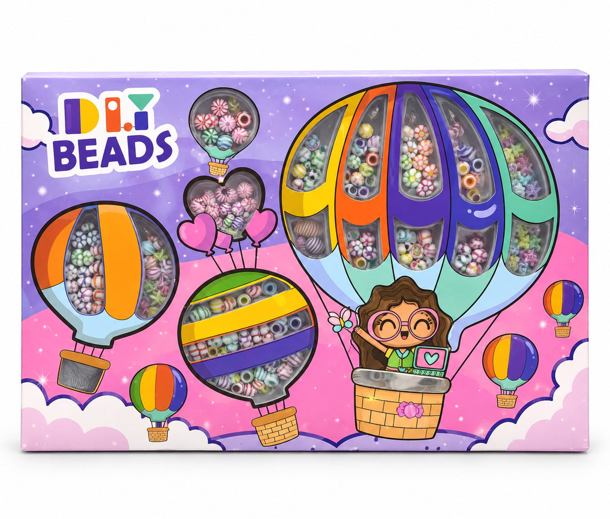 Coffret DIY Beads de 290 perles colorées rangées dans des compartiments en forme de montgolfières sur fond de ciel pastel