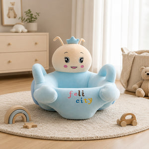 Le fauteuil abeille posé sur un tapis dans une chambre d'enfant