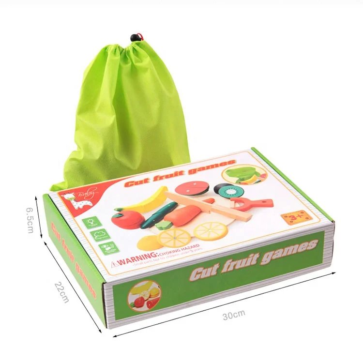 Boîte 30 x 22 x 6,5 cm et sac de rangement vert à cordon du jeu de fruits à découper