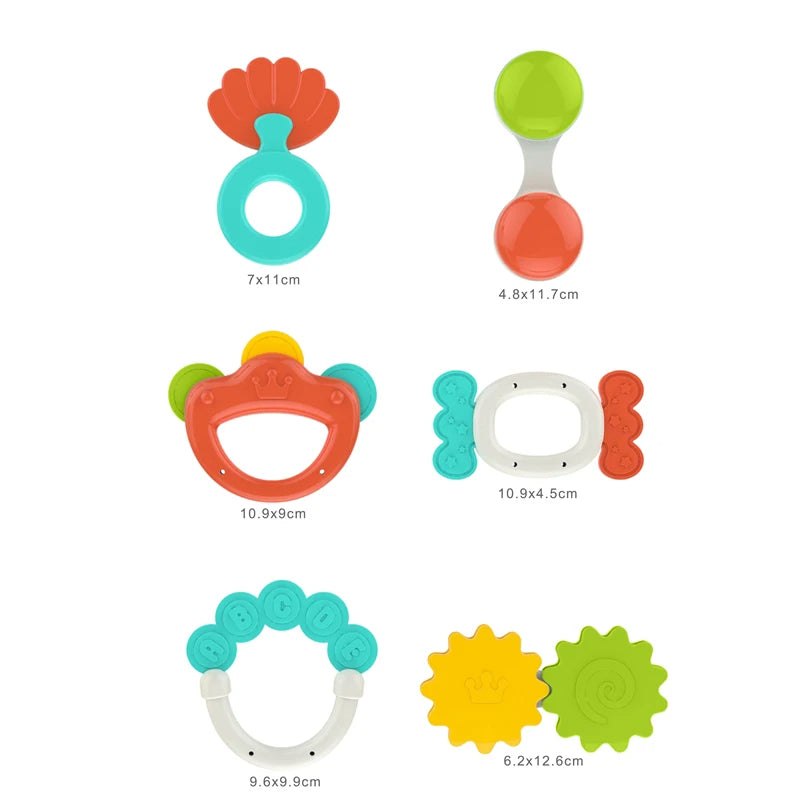 Les 6 hochets HUANGER avec leurs dimensions : coquillage, haltère, tambourin, anneau à ailettes, anneau A-B-C-D-E et double roue