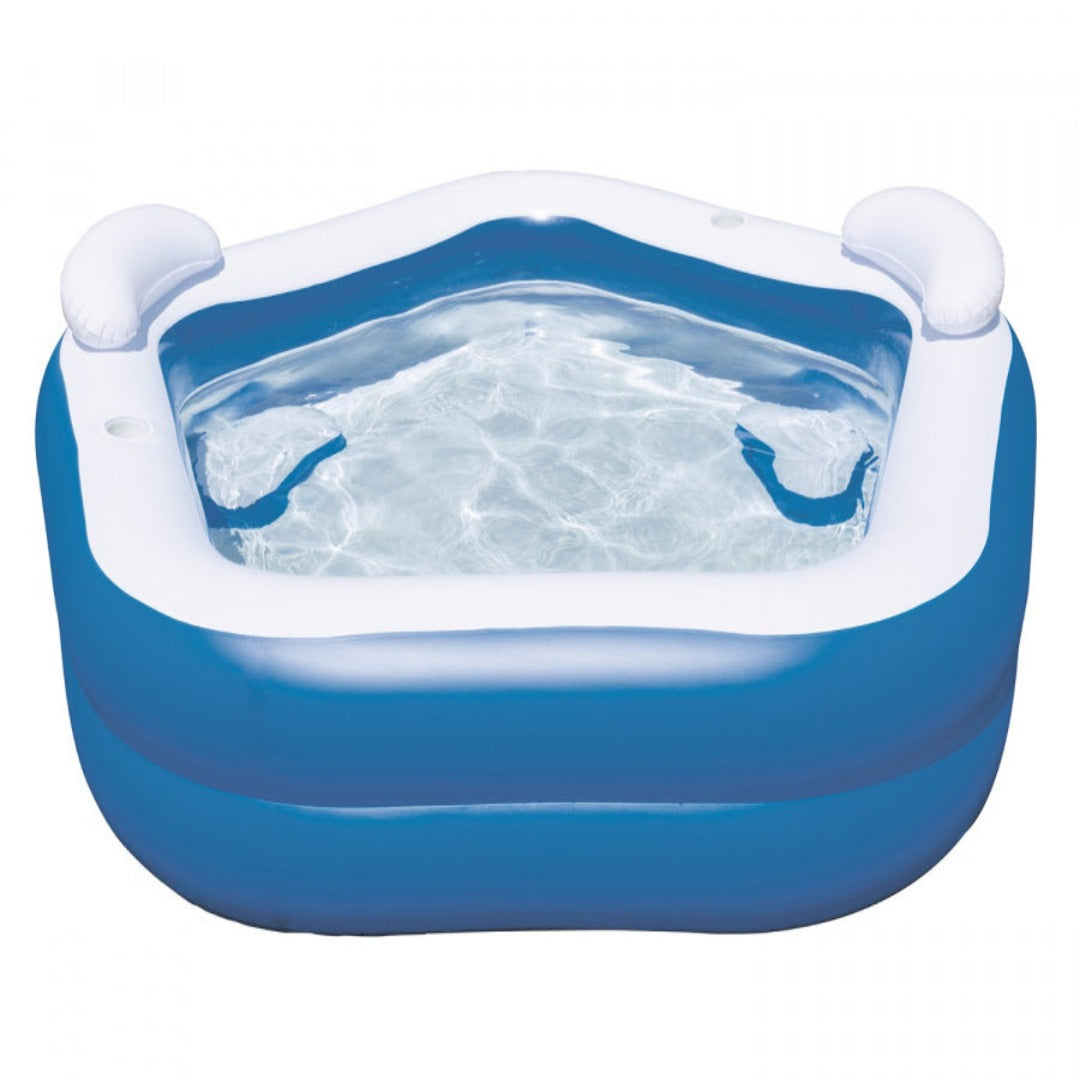 Piscine gonflable avec sièges et appuie-têtes