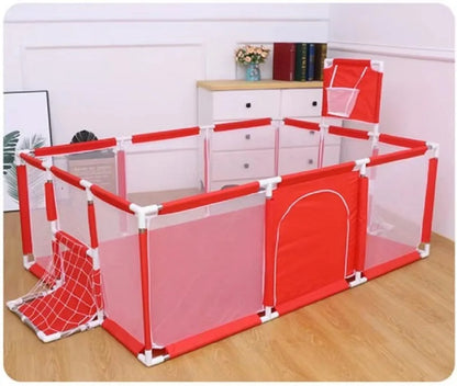 Parc bébé avec foot et basket + 20 Balles colorées