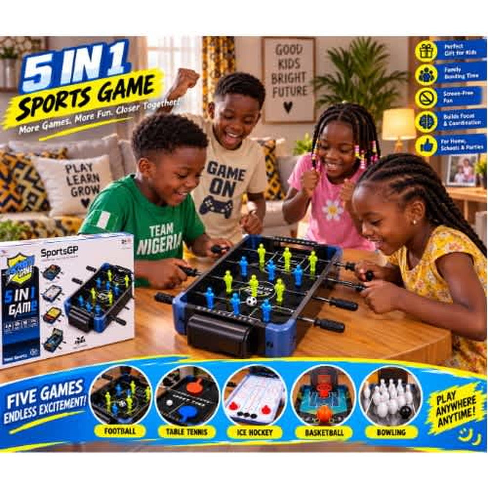 Quatre enfants qui jouent au baby-foot sur la table de jeux SportsGP 5 en 1 dans un salon